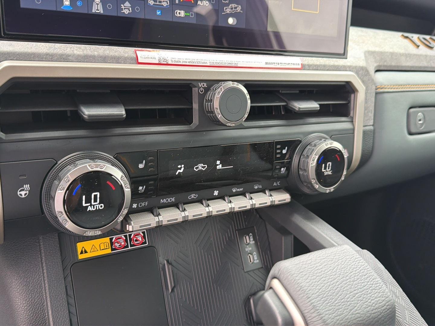 New 2026 Ice Cap Toyota Trailhunter image 26