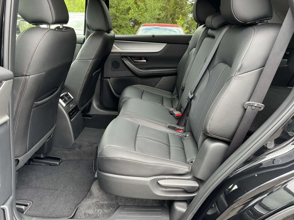 Used 2025 Black Mazda 3.3 Turbo Preferred image 15