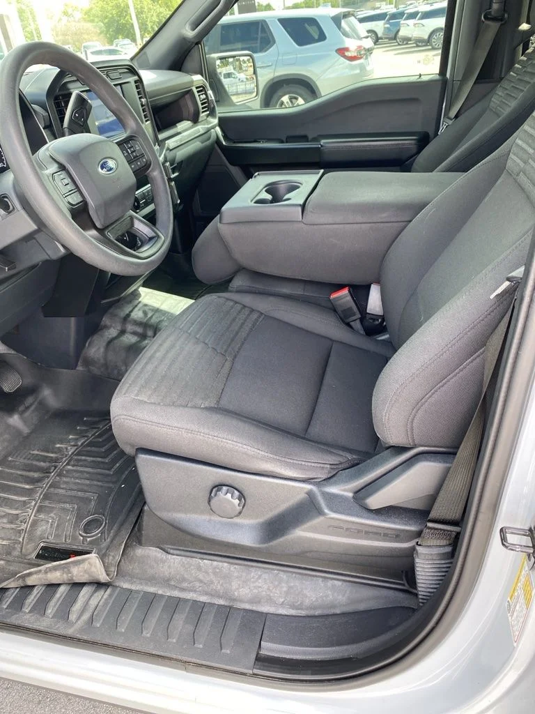 Certified Used 2022 White Ford XL image 4