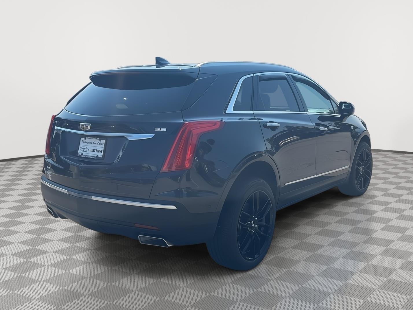 Used 2019 Manhattan Noir Metallic Cadillac Premium Luxury AWD image 5