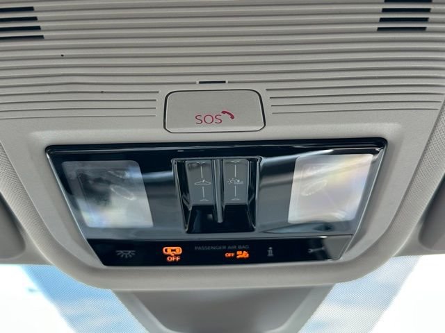 New 2026 Avocado Green Pearl Volkswagen 2.0T Peak Edition image 37