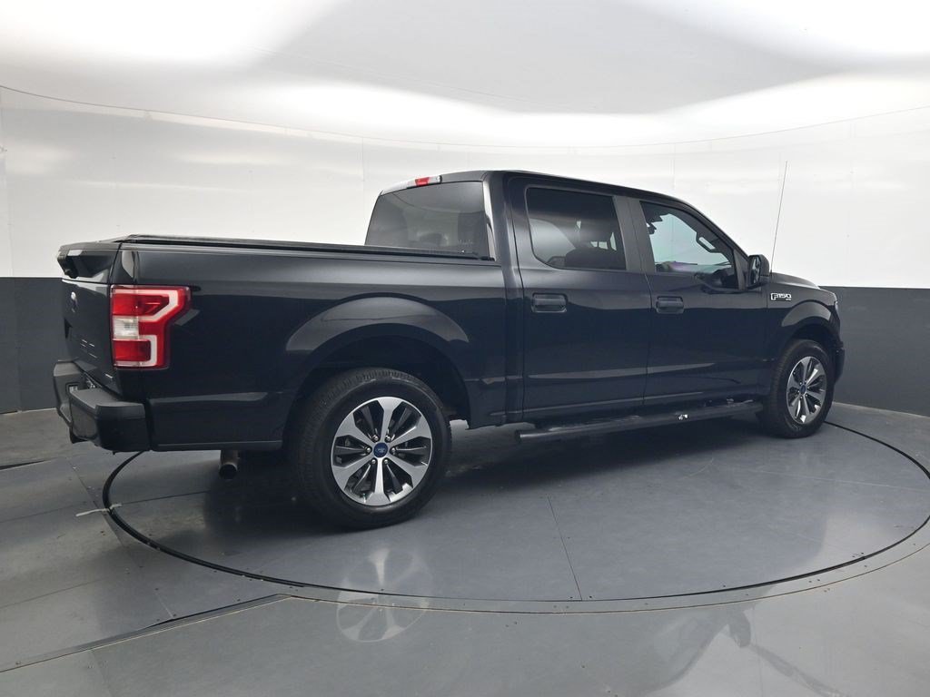 Used 2019 Agate Black Metallic Ford XL image 4