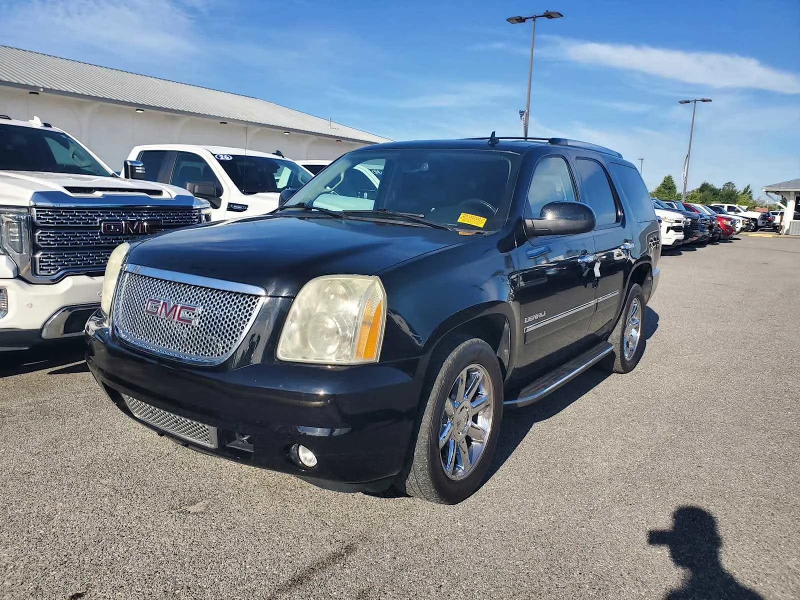 Used 2011 ONYX BLACK GMC Denali image 1