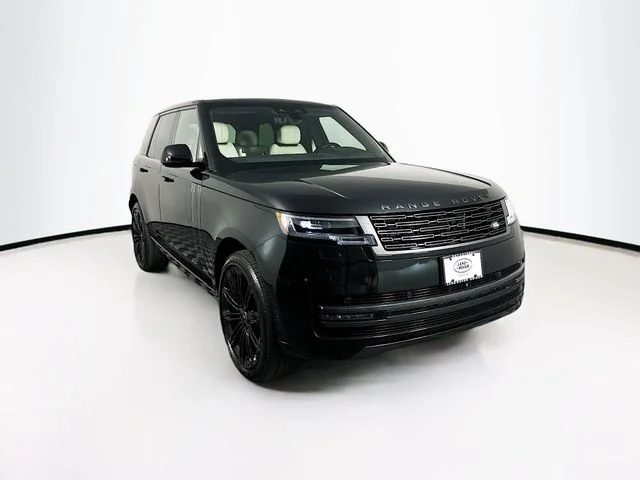 Certified Used 2025 Santorini Black Land Rover SE image 3