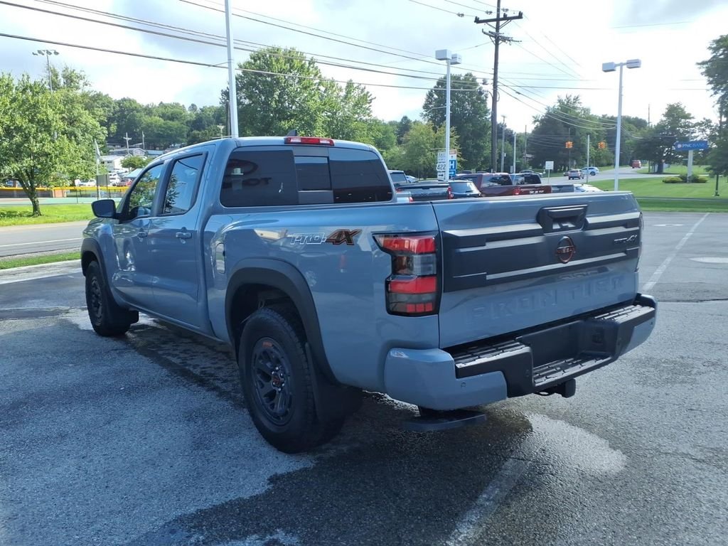 Used 2025 Boulder Gray Pearl Nissan PRO-4X image 7