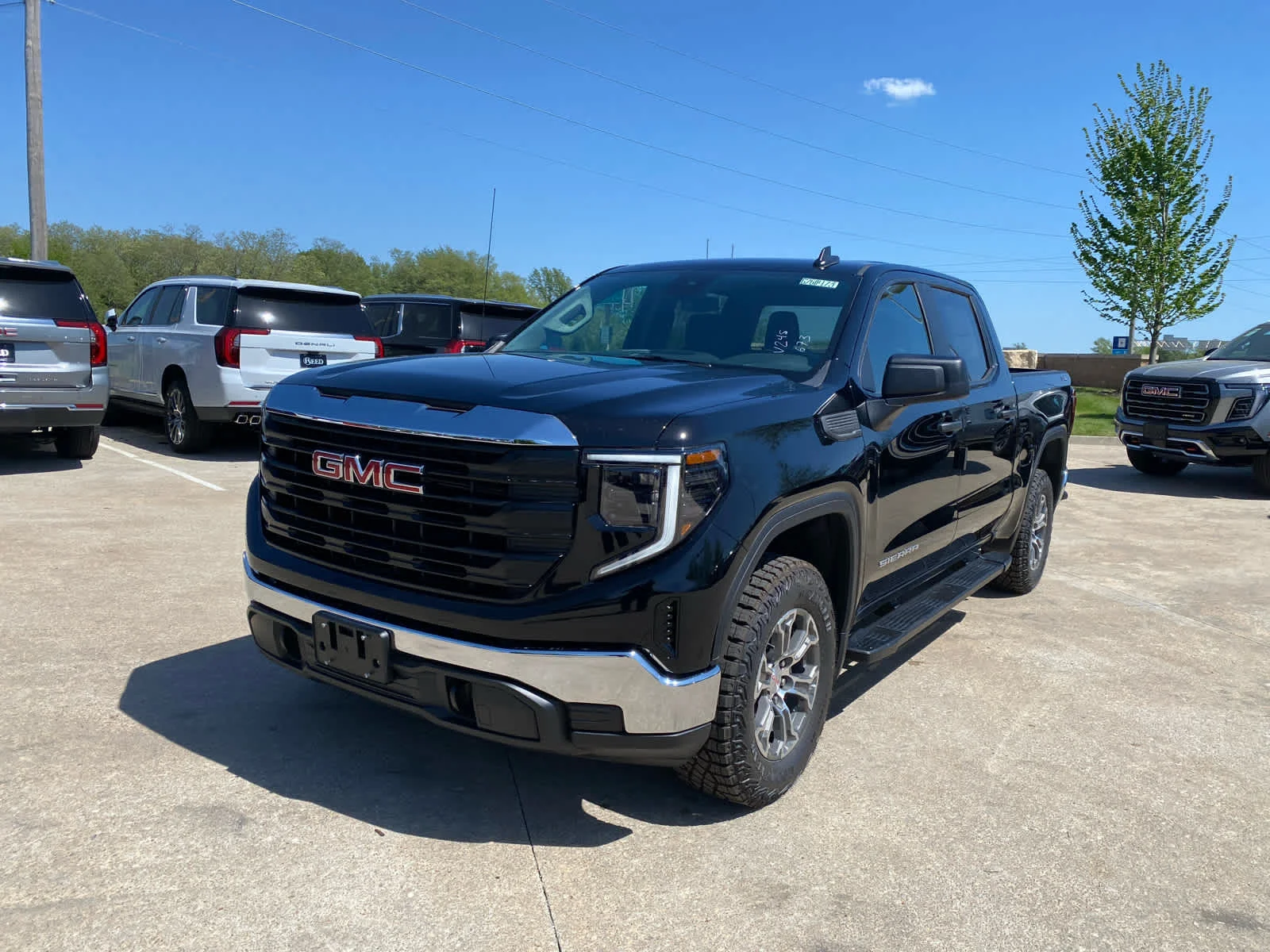 New 2026 Onyx Black GMC Pro image 2