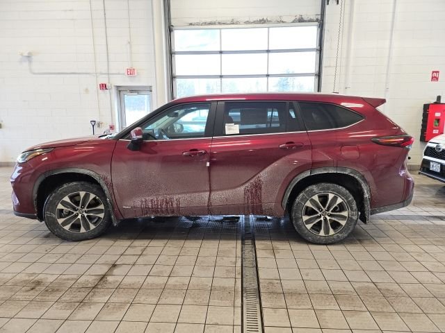 2026 Toyota Highlander XLE - Photo 6