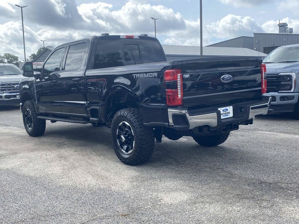 New 2026 Agate Black Metallic Ford F-250® XLT image 4