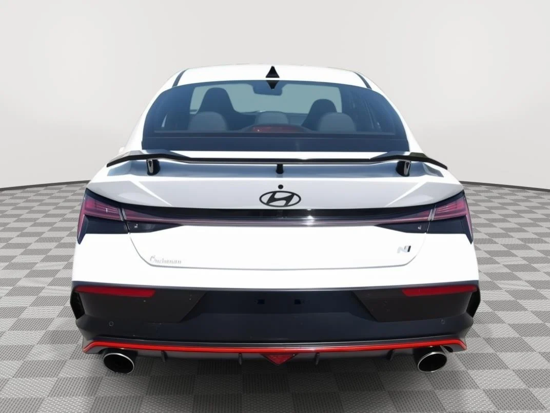 Used 2025 Atlas White Hyundai DCT image 6