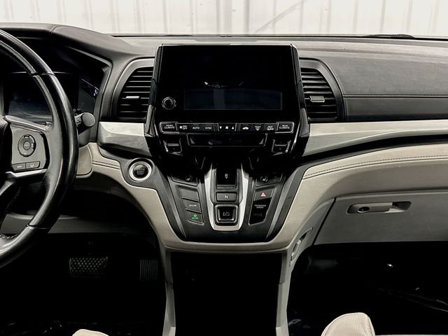 Used 2018  Honda EX-L image 19
