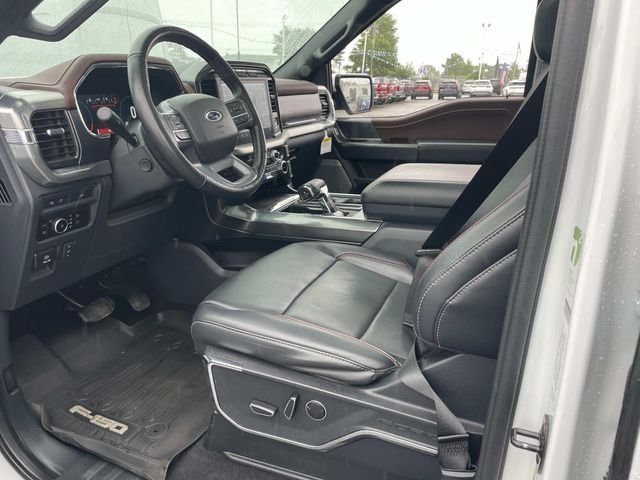 Used 2023 Oxford White Ford Lariat image 17