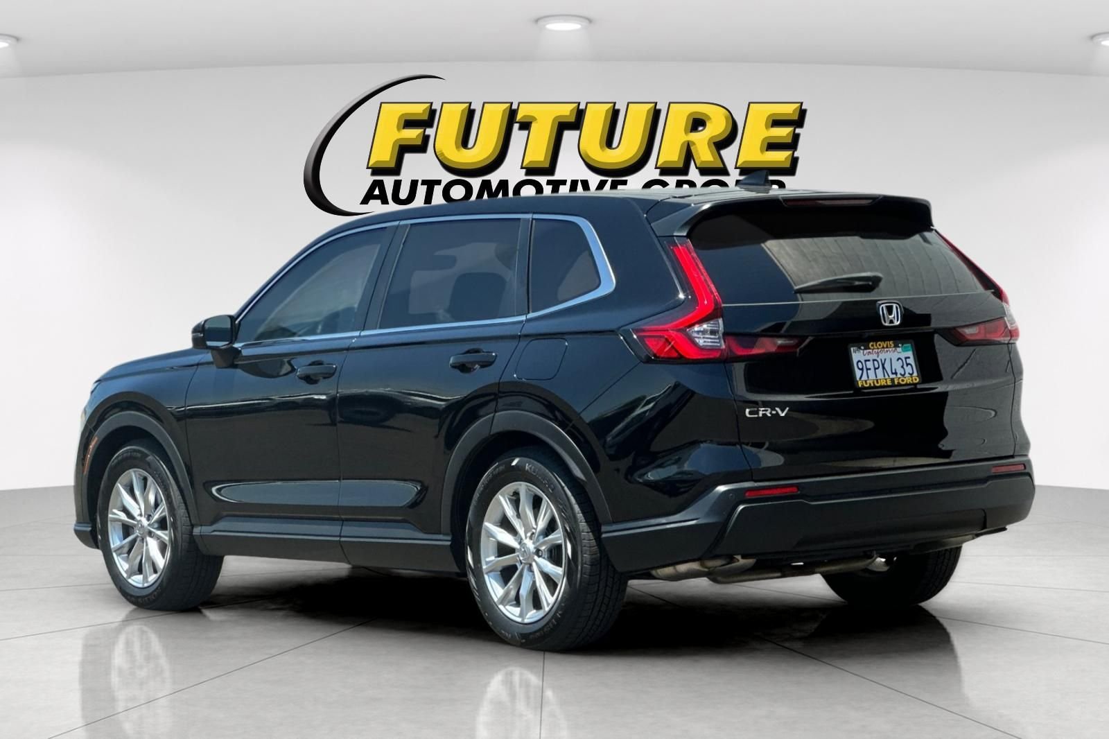 Used 2023  Honda EX-L image 5