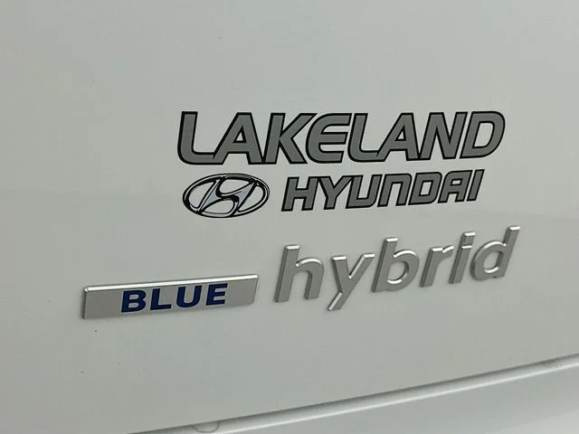New 2026 White Hyundai Blue SEL Premium image 27