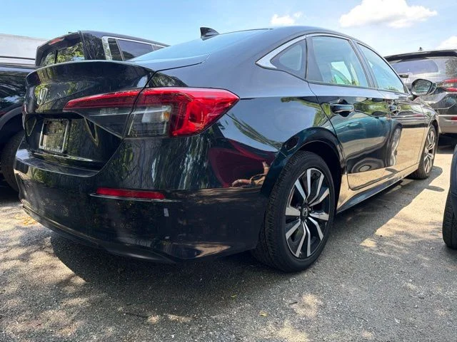 Certified Used 2024 Crystal Black Pearl Honda EX image 3