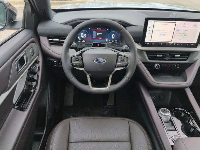 New 2026 Space White Metallic Ford Platinum™ image 16