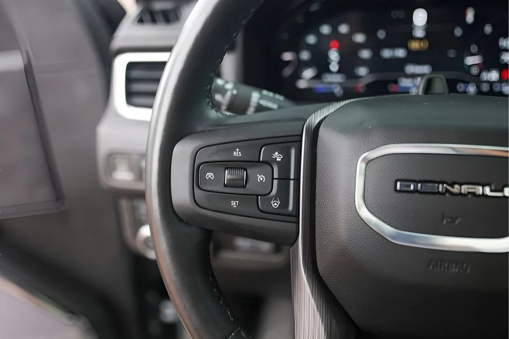 Used 2023 Sterling Metallic GMC Denali Ultimate image 16