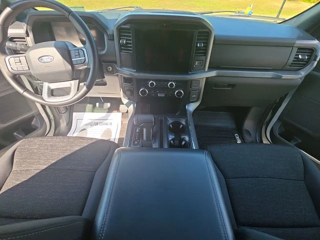 Used 2025 White Ford XLT image 10