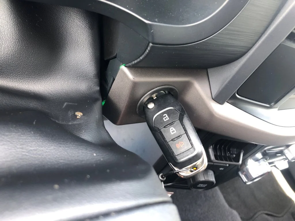 Used 2025 Black Ford XLT image 32