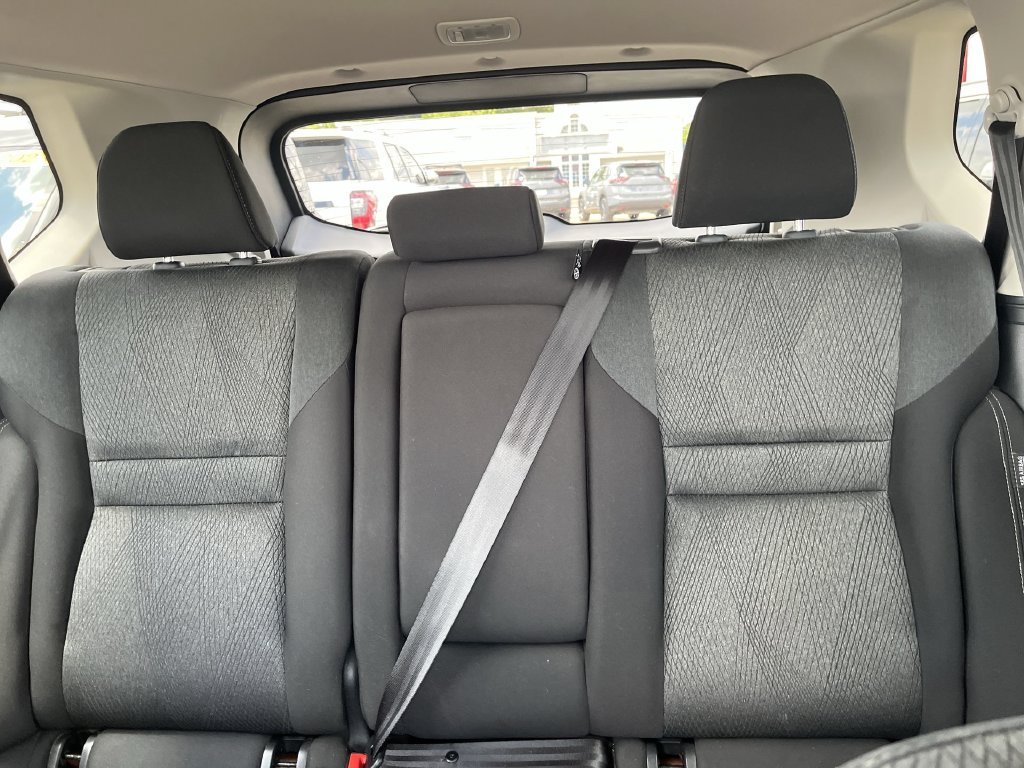 Used 2025 Silver Nissan SV image 21