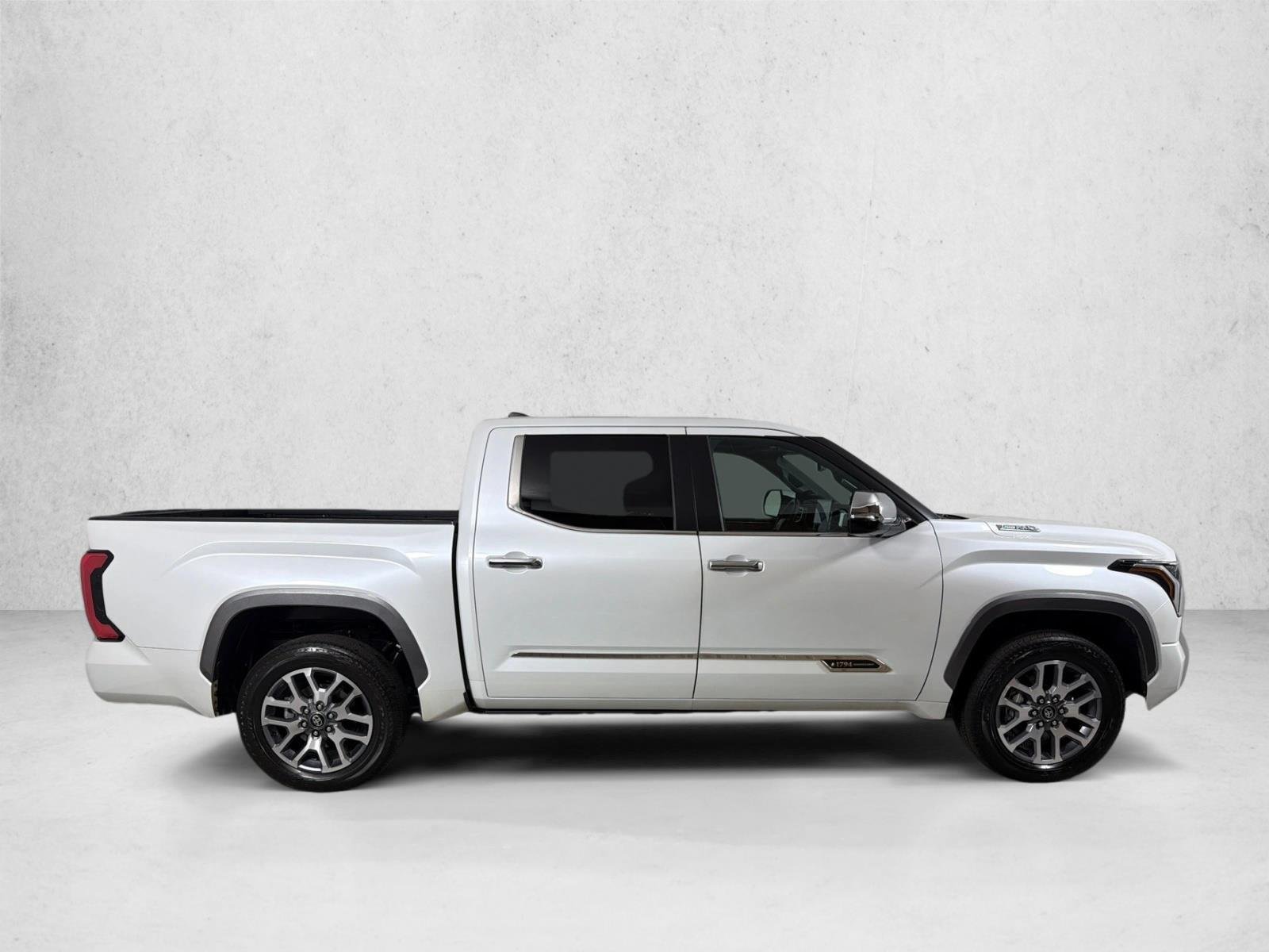 Used 2025 Wind Chill Pearl Toyota 1794 Edition Hybrid image 3