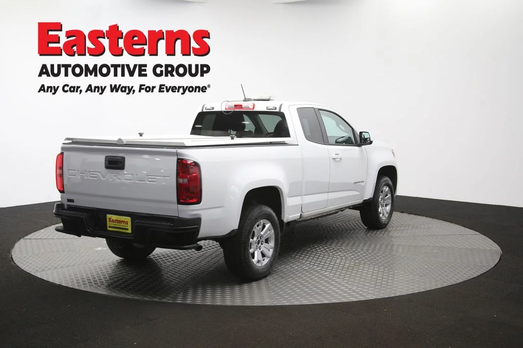 Used 2022 White Chevrolet LT image 40
