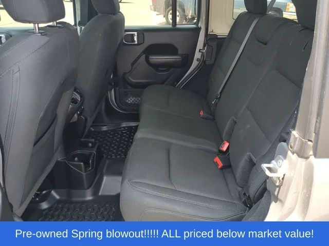 Used 2021 Silver Jeep Unlimited Sport S image 34
