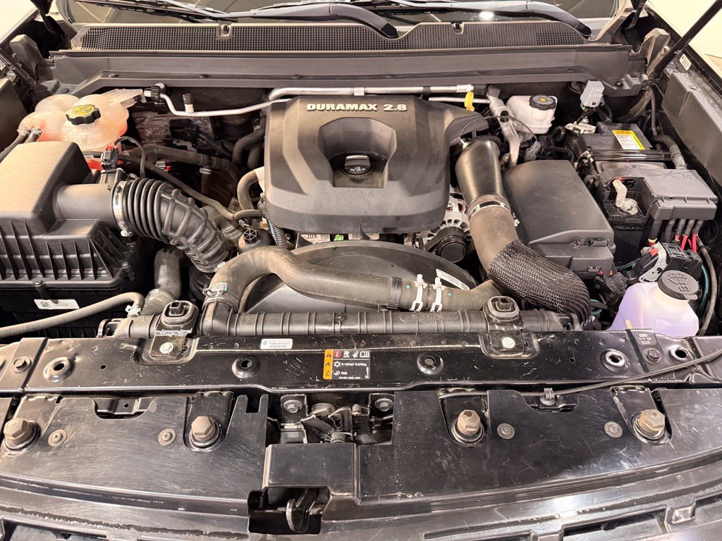 Used 2020 Black Chevrolet ZR2 image 6