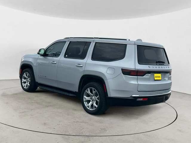 Used 2022 Silver Jeep Series II image 3
