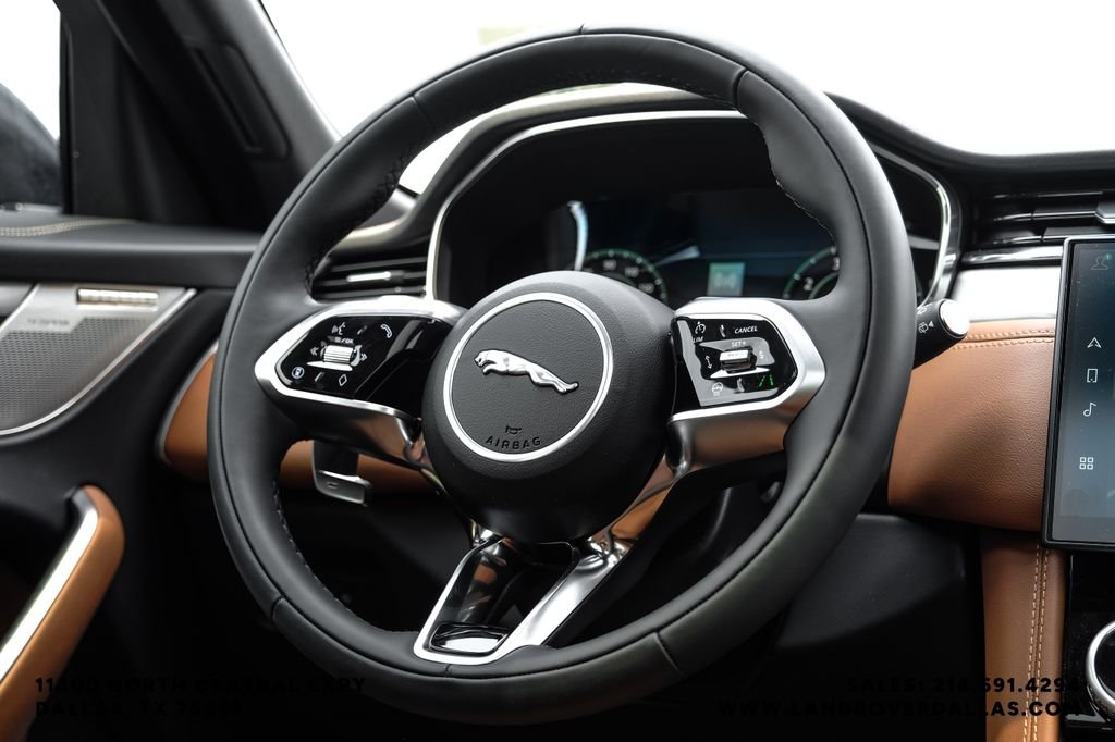2026 Jaguar F-Pace R-Dynamic S - Photo 18