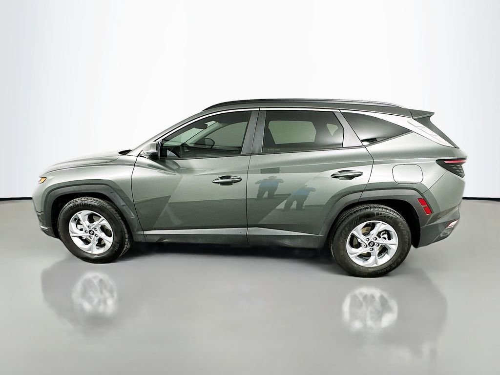 Used 2022 Gray Hyundai SEL image 8