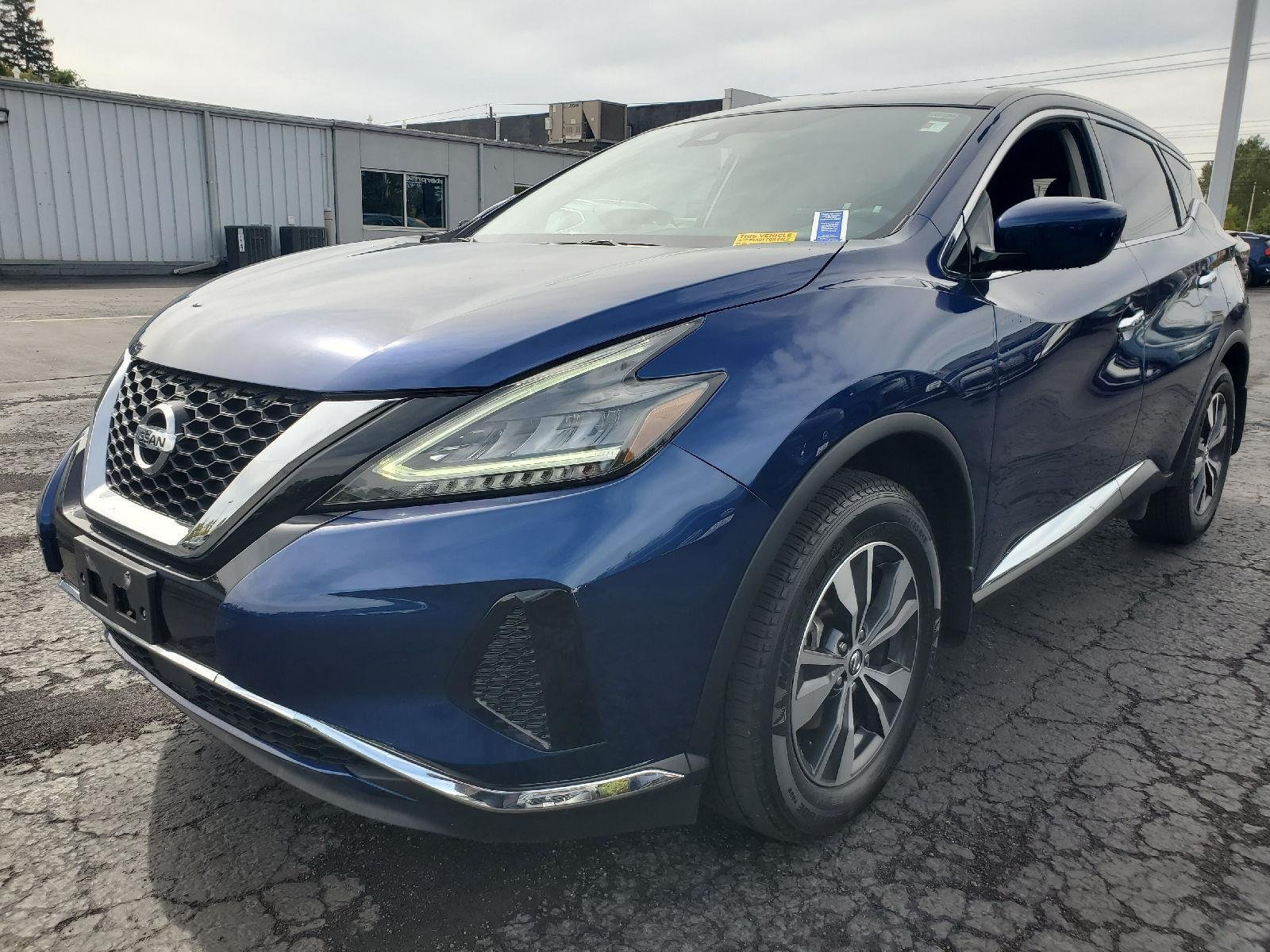 Used 2022 Deep Blue Pearl Nissan S image 4