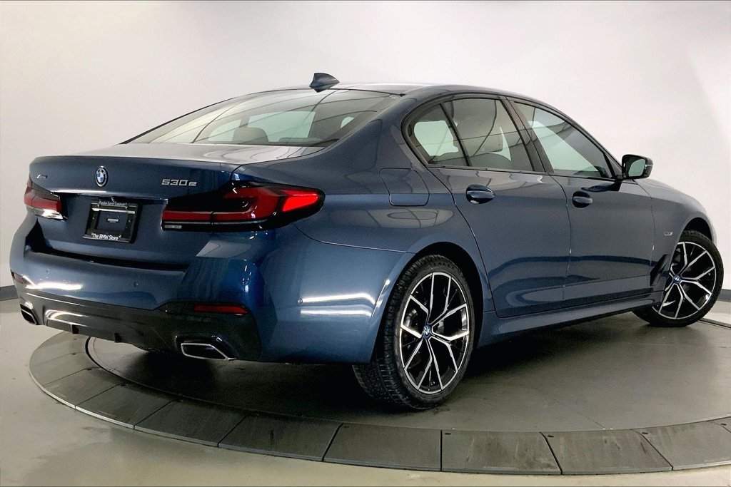 Certified Used 2023 Arctic Race Blue Metallic BMW  image 12