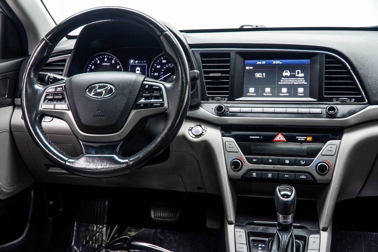 Used 2018 Gray Hyundai Value Edition image 16