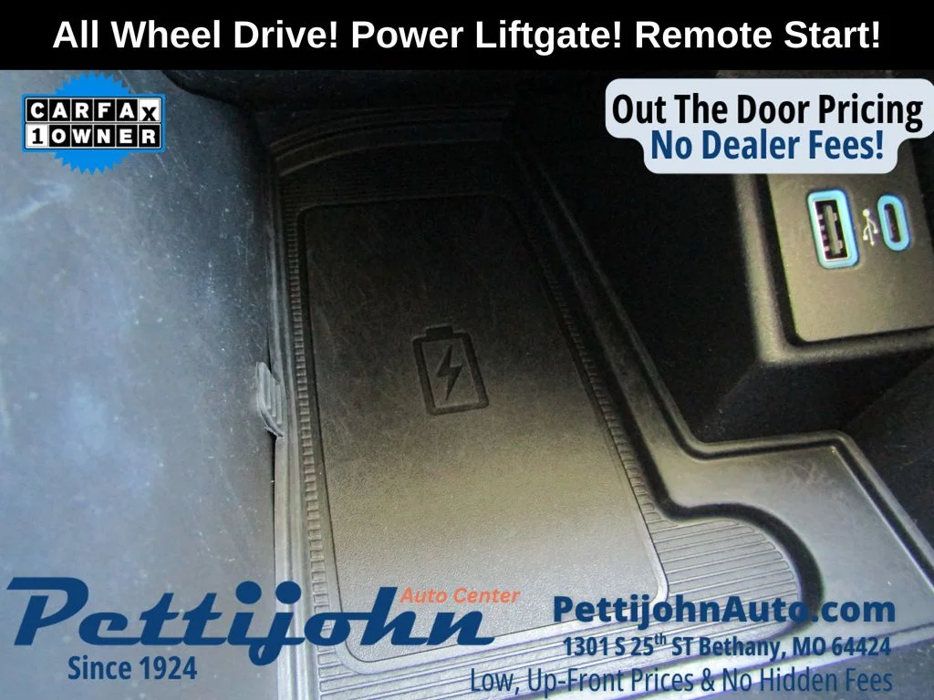 Used 2023 Black Ford SEL image 15