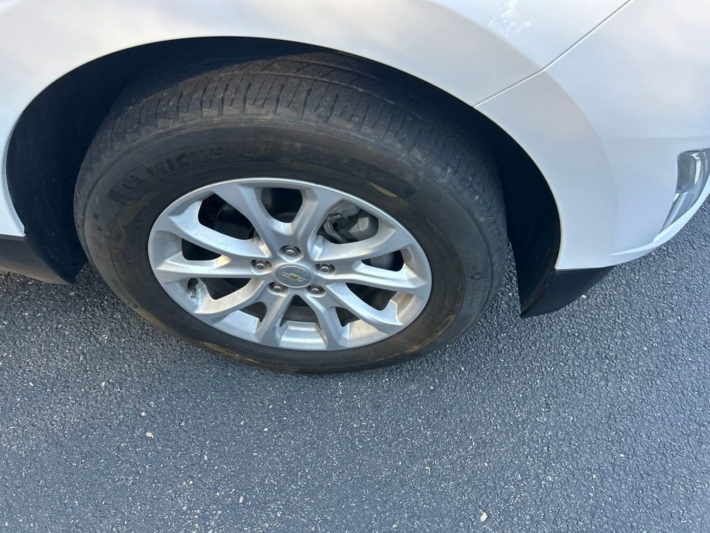 Used 2020 White Chevrolet LT image 10