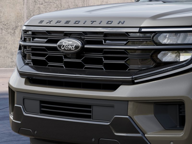 New 2027 Gray Ford Platinum image 17
