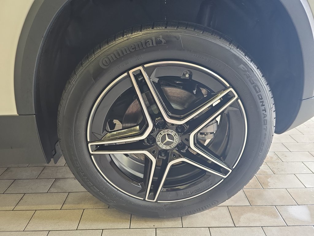 Certified Used 2026 White Mercedes-Benz GLA 250 image 34