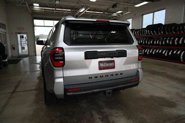 Used 2025 Silver Toyota SR5 image 7