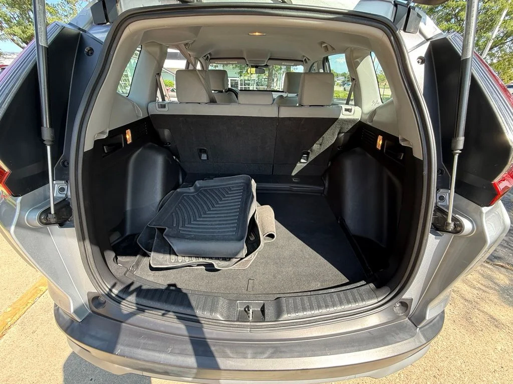 Used 2020 Silver Honda LX image 28