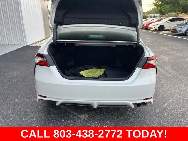 Used 2022 White Toyota SE image 32