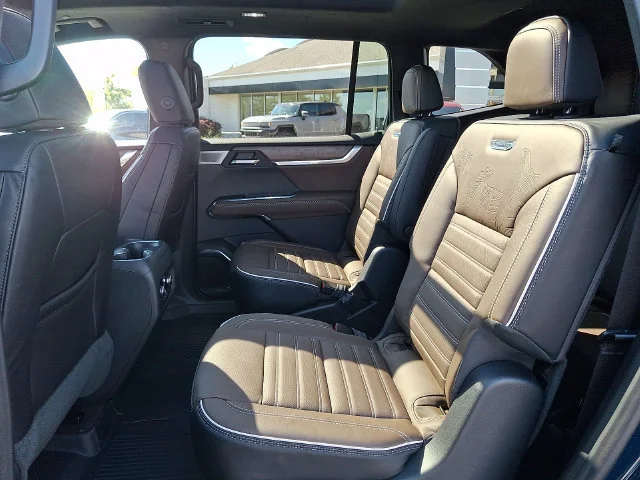 New 2027 Ink GMC Denali Ultimate image 10