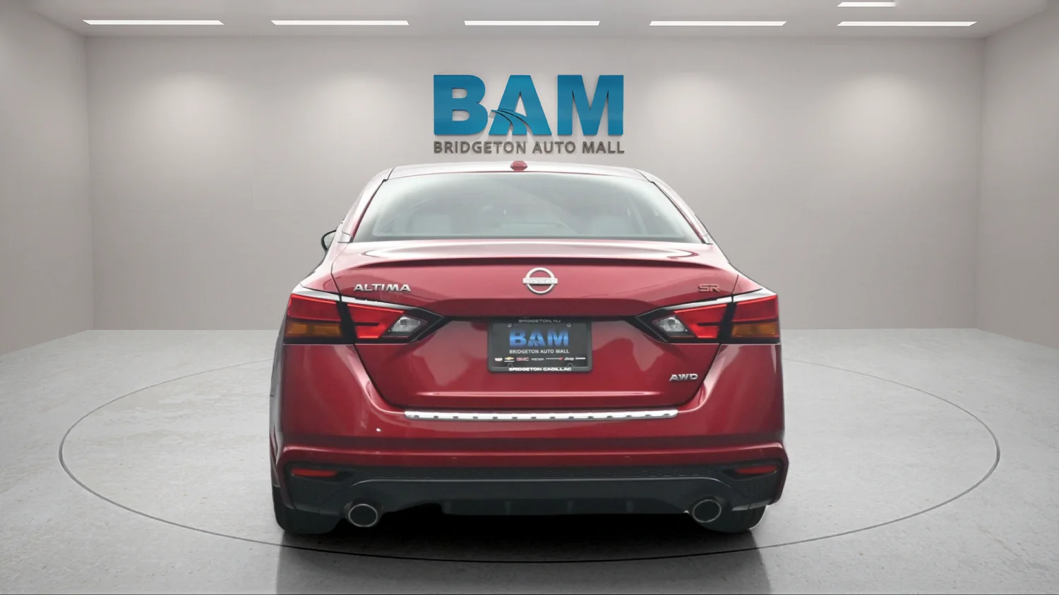 Used 2023 Red Nissan SR Intelligent AWD image 4