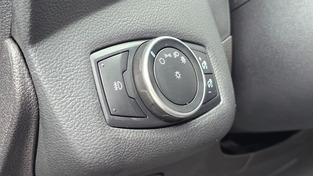 Used 2015 Tuxedo Black Ford Titanium image 26