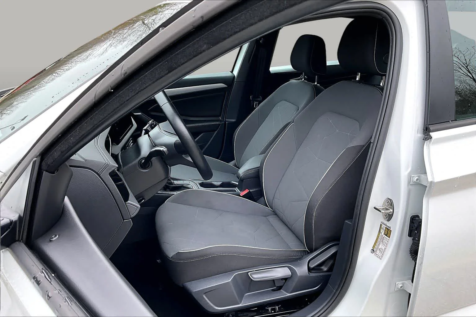 Used 2025 Pure White Volkswagen Sport image 9