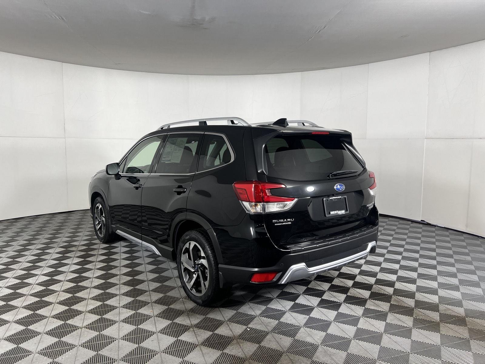 Used 2024 Crystal Black Silica Subaru Touring image 28
