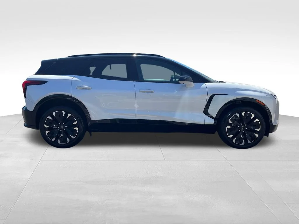 2025 Chevrolet Blazer EV RS - Photo 6