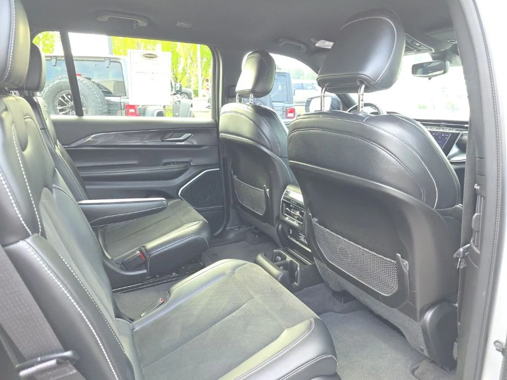 Certified Used 2021 Silver Jeep Altitude image 11