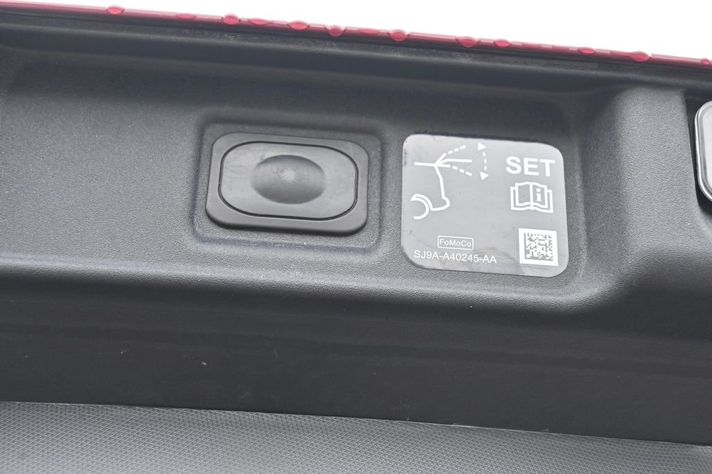Used 2025 Magenta Ford Premium image 13