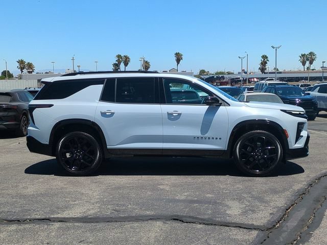 Used 2026 Polar White Tricoat Chevrolet RS image 9