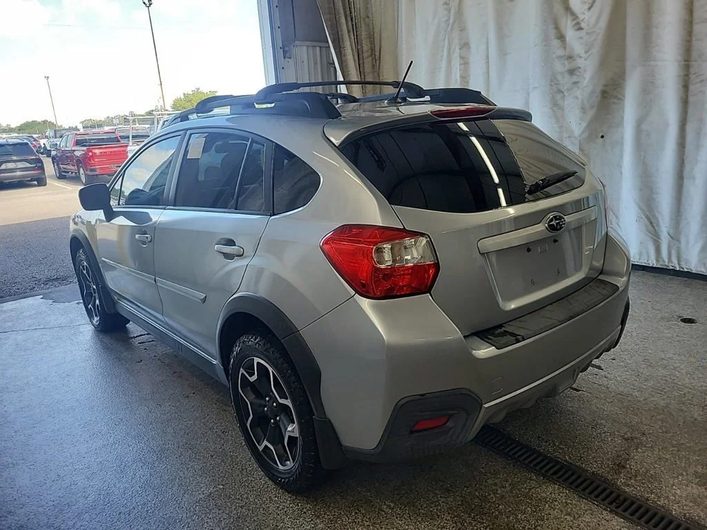 Used 2014 Silver Subaru 2.0i Premium image 14